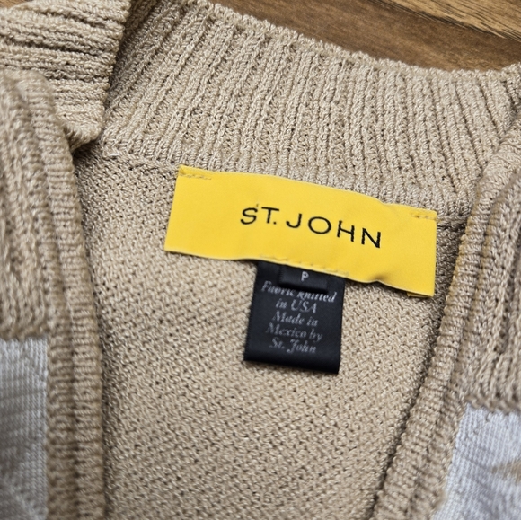 St. John Knit Sweater - Picture 2 of 7